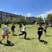 幼児体育の授業で水遊びをしました